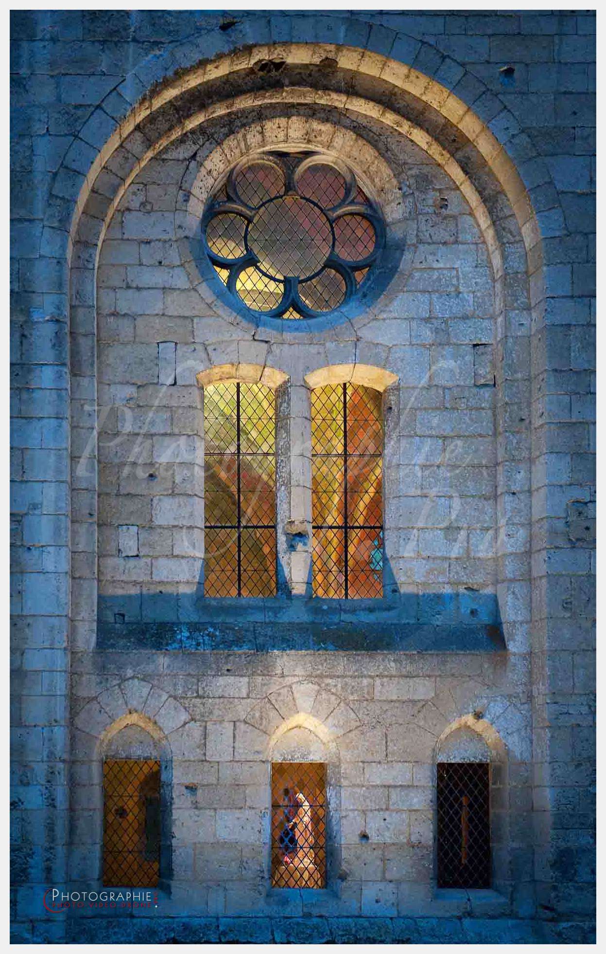 Ruines de l'Abbaye d'Ourscamp — © by PhotoGraphie.Pro