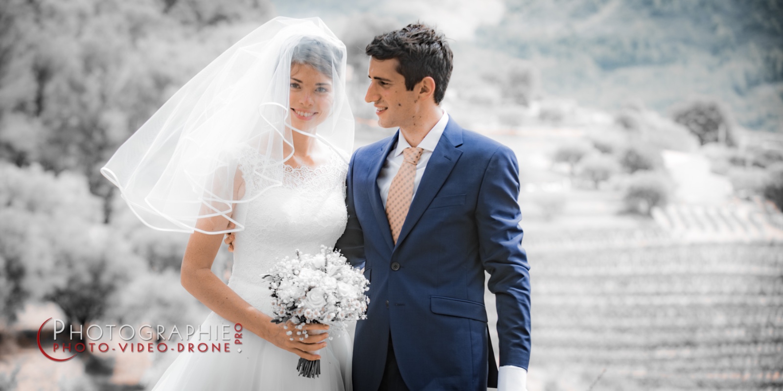 Mariage Dominique et Baptiste © by A-la-Vie.com