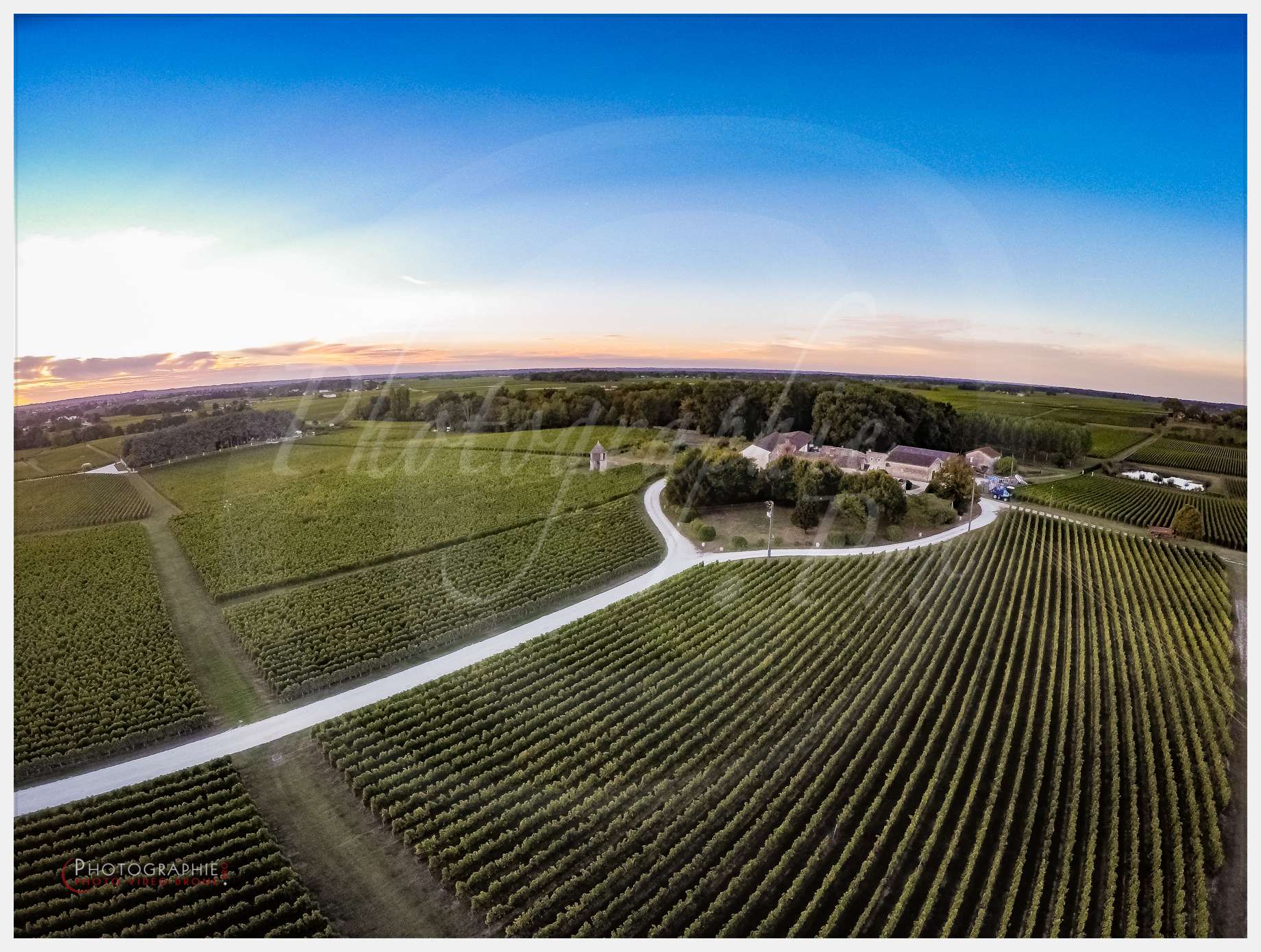 Chateau Grand Corbin-21 © by A-la-Vie.com