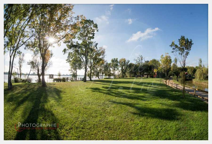 D8e126993 © by A-la-Vie.com