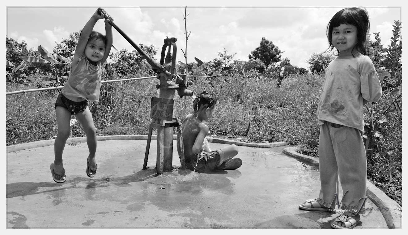 Enfants du Mékong © by A-la-Vie.com