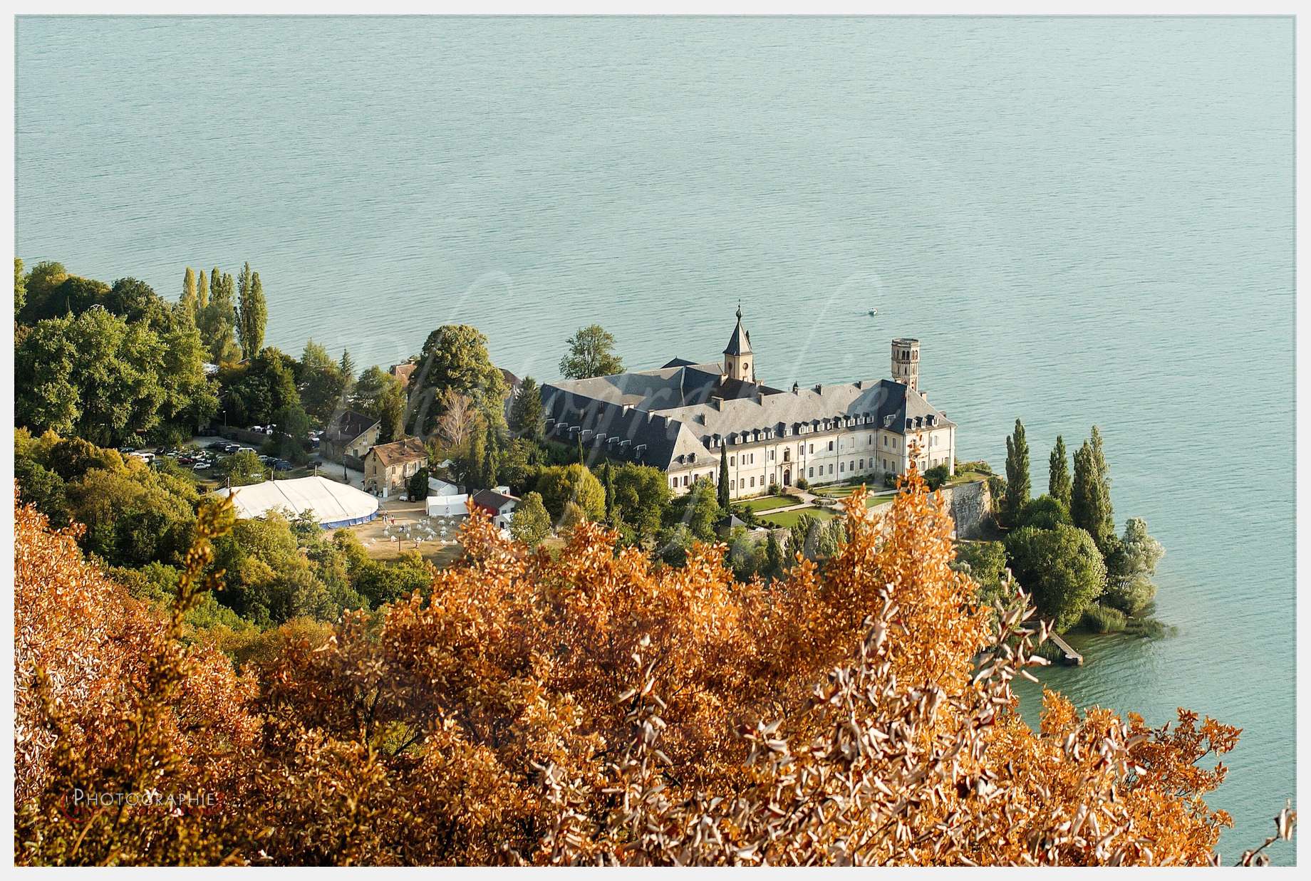 Chemin Neuf - Abbaye d'Hautecombe - Festival de jeunes Chemin Ne © by A-la-Vie.com