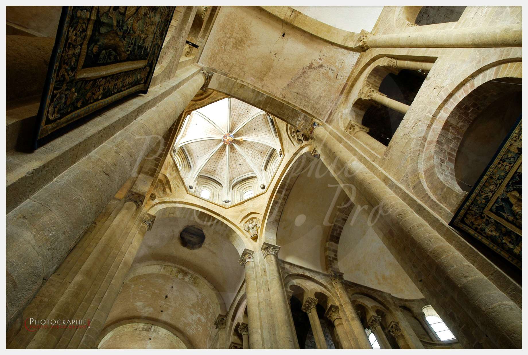 Conques, abbatiale Ste Foy © by A-la-Vie.com
