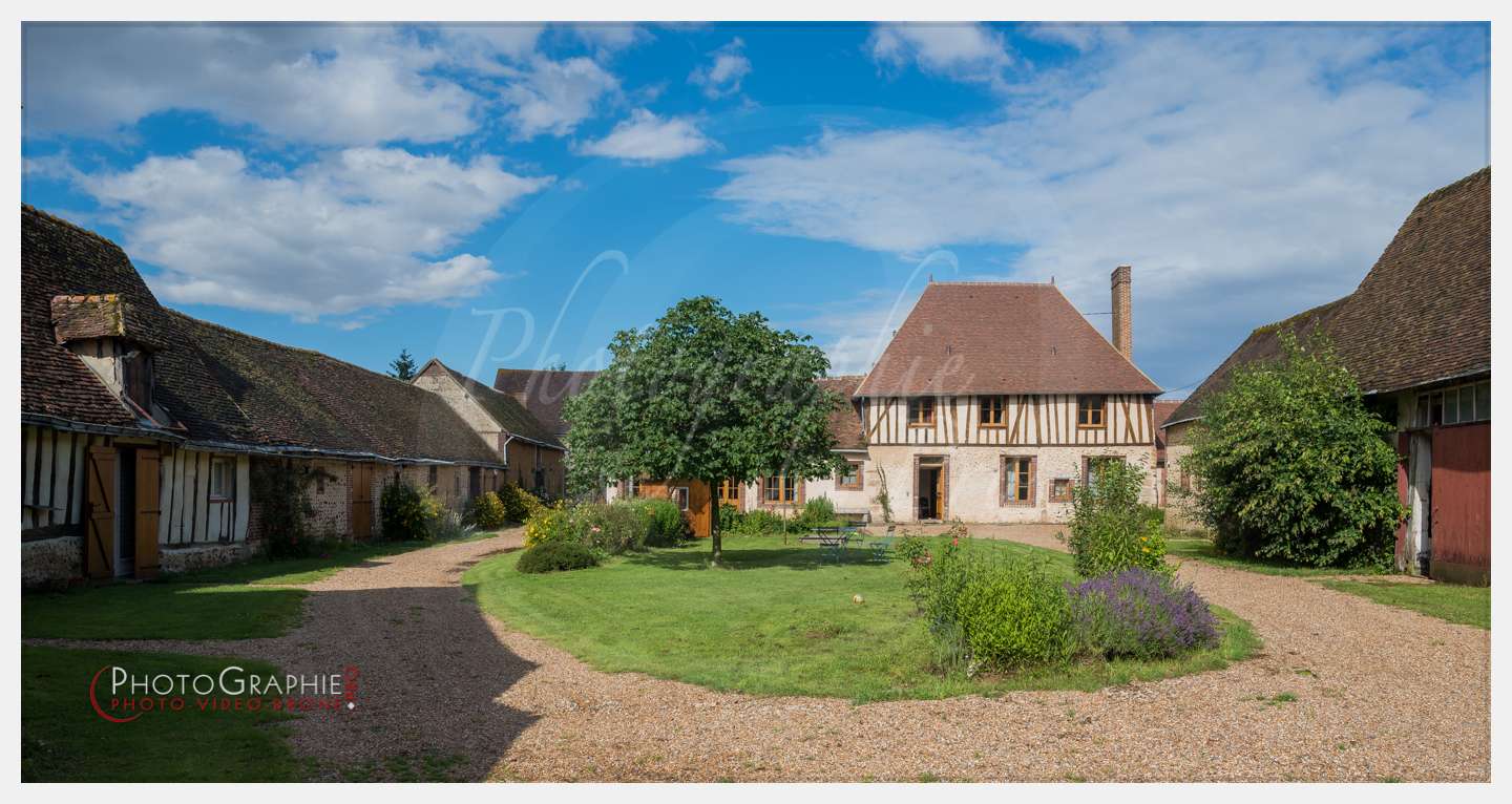 D8e000654 - © by A-la-Vie.com