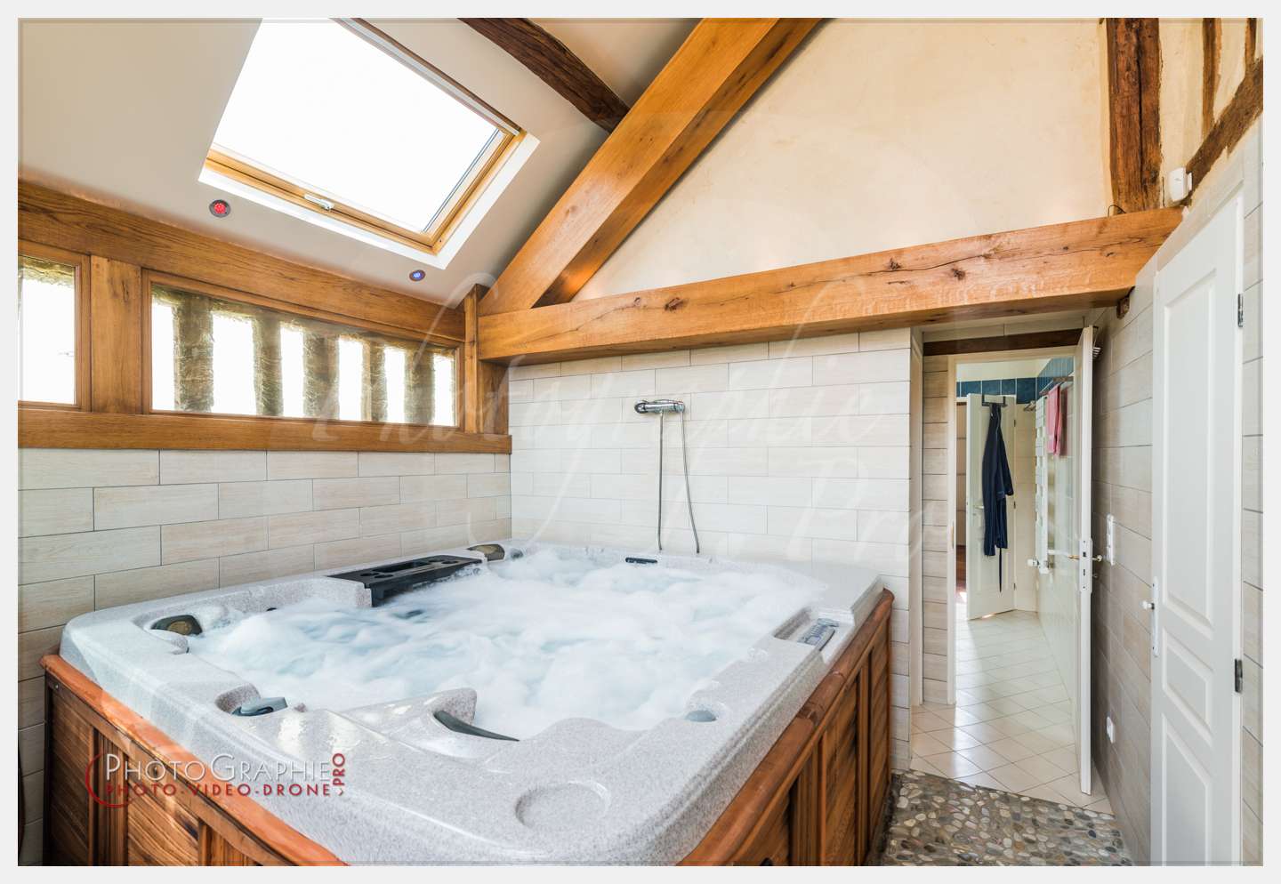 D8e008078 - © by A-la-Vie.com