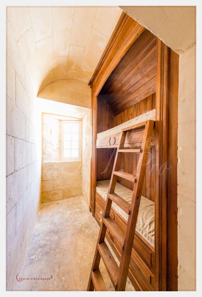 D8e112070 © by A-la-Vie.com