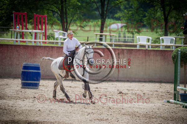 D3s144100 © by A-la-Vie.com