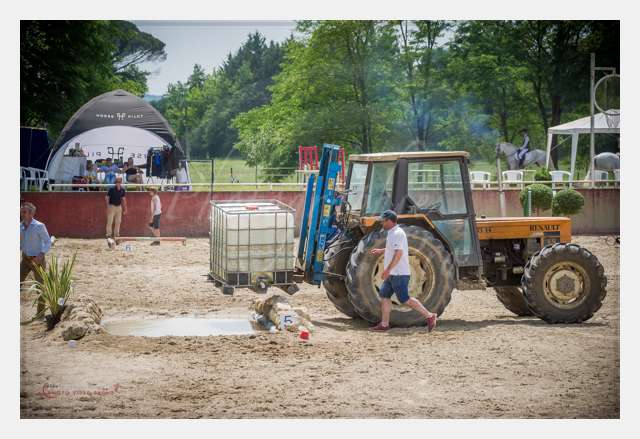 D3s144197 STAFF © by A-la-Vie.com