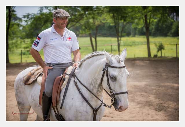 D6019067 TERRAIN DE CHAUF © by A-la-Vie.com