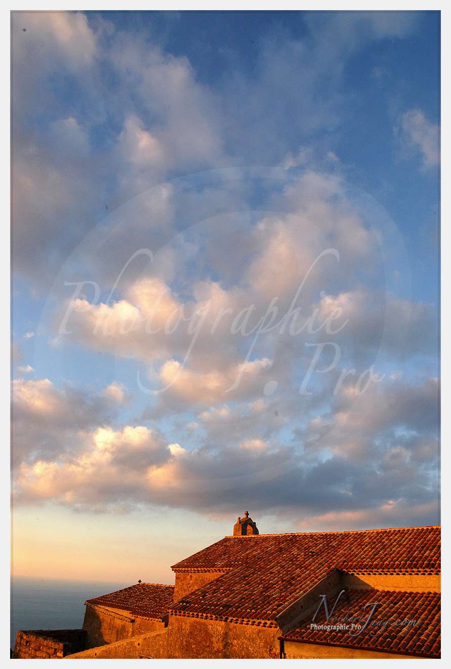 Franciscaine Rinovati (Soeurs)  Tusa (Sicile) © by A-la-Vie.com