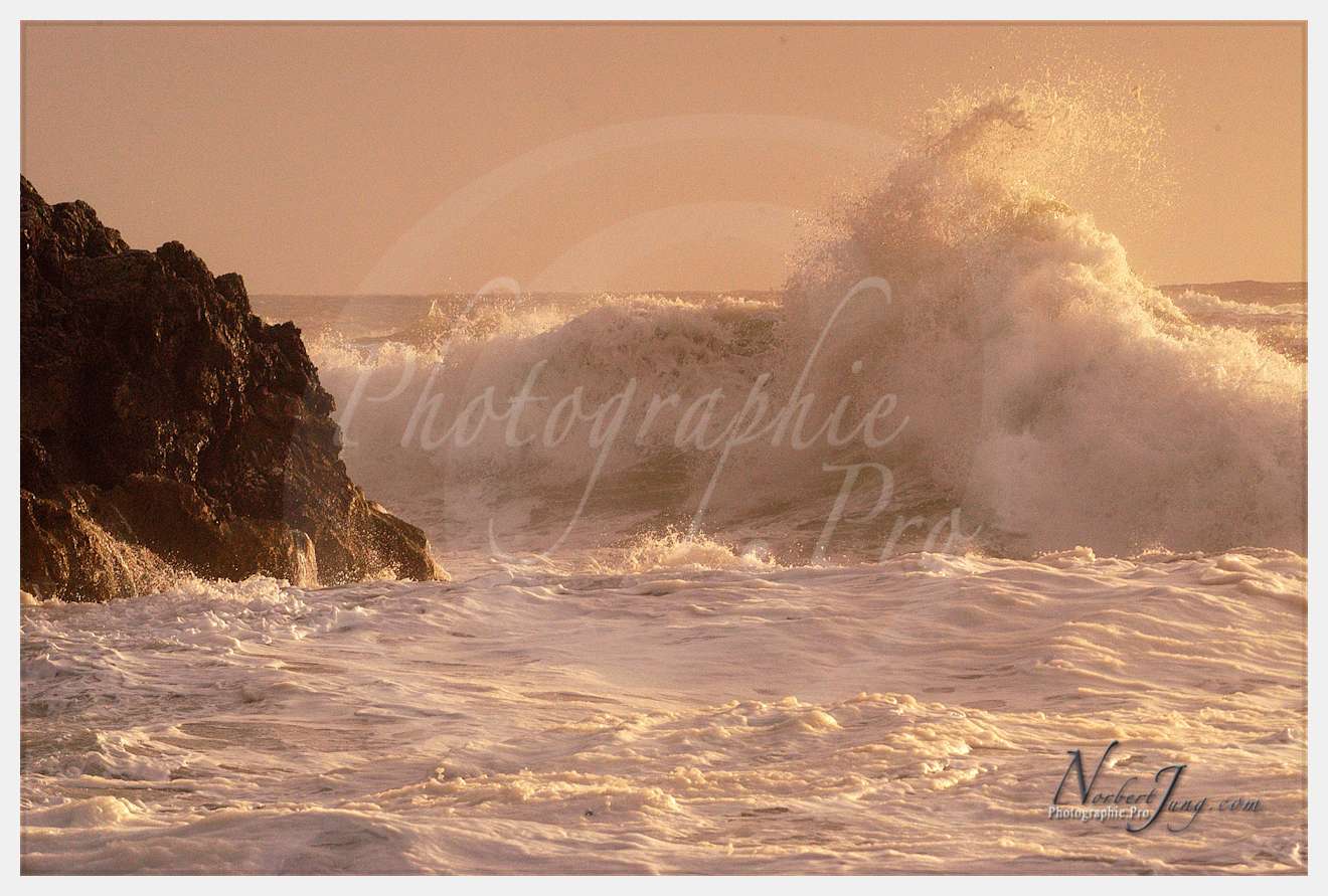 Vagues  Sabaudia (Latina-Italie) © by A-la-Vie.com