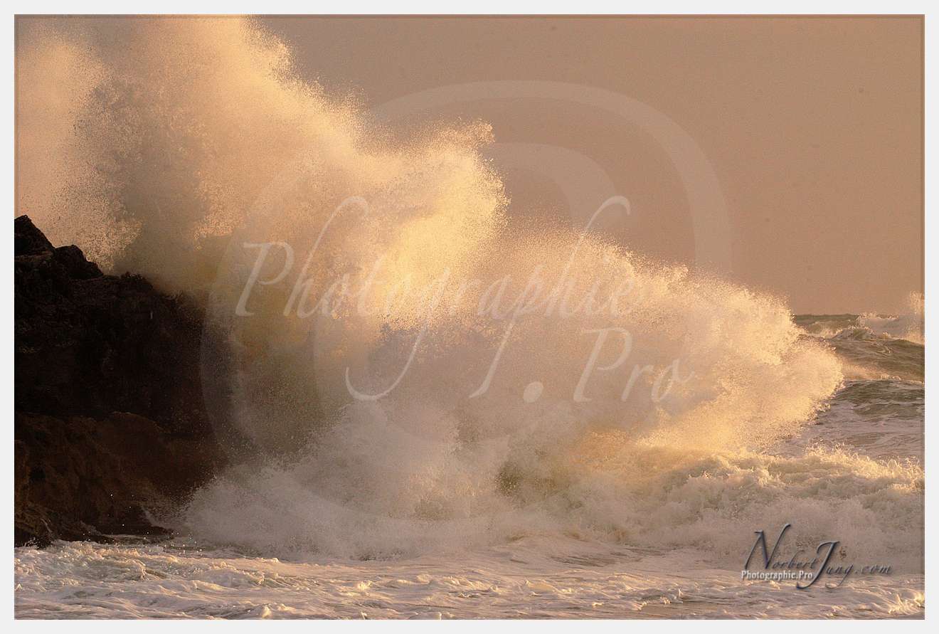 Vagues  Sabaudia (Latina-Italie) © by A-la-Vie.com