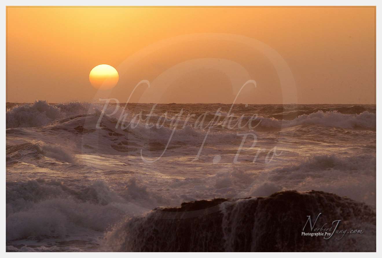 Vagues  Sabaudia (Latina-Italie) © by A-la-Vie.com