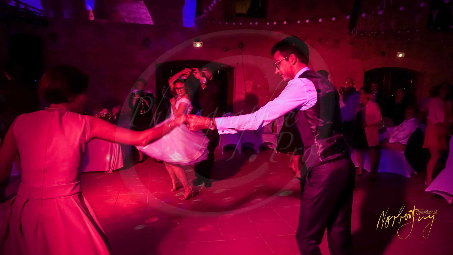 S1082401 © by A-la-Vie.com