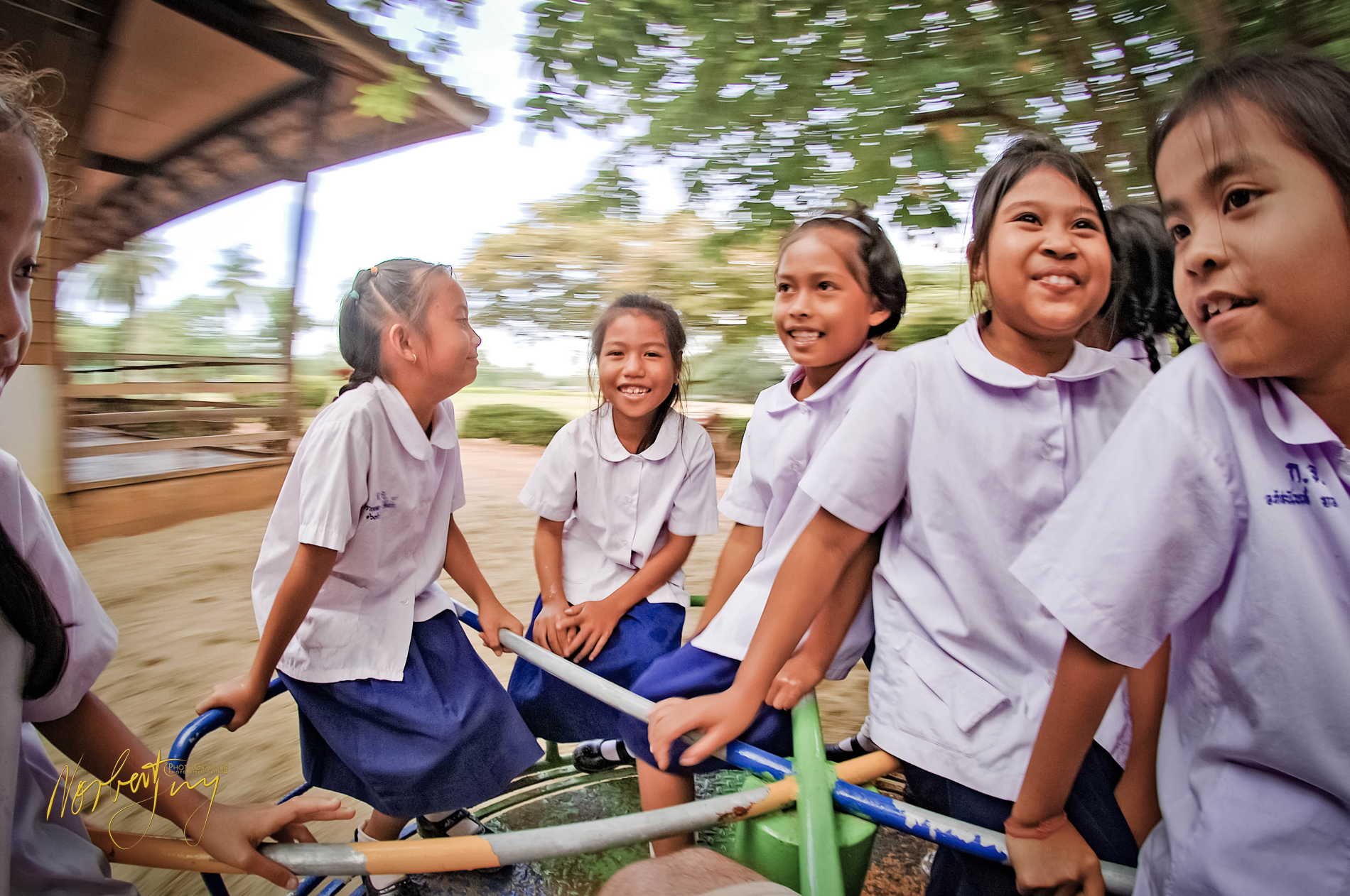 Enfants du Mékong © by A-la-Vie.com