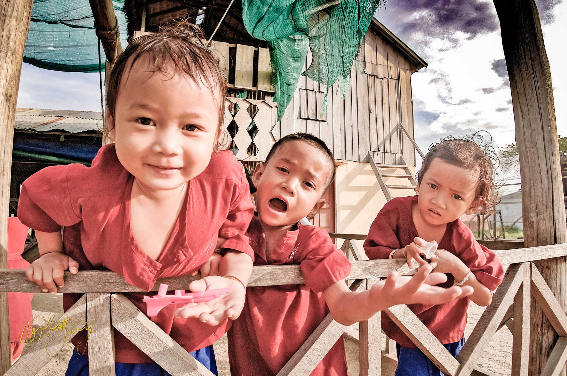 381 D2107078 1 - © by A-la-Vie.com