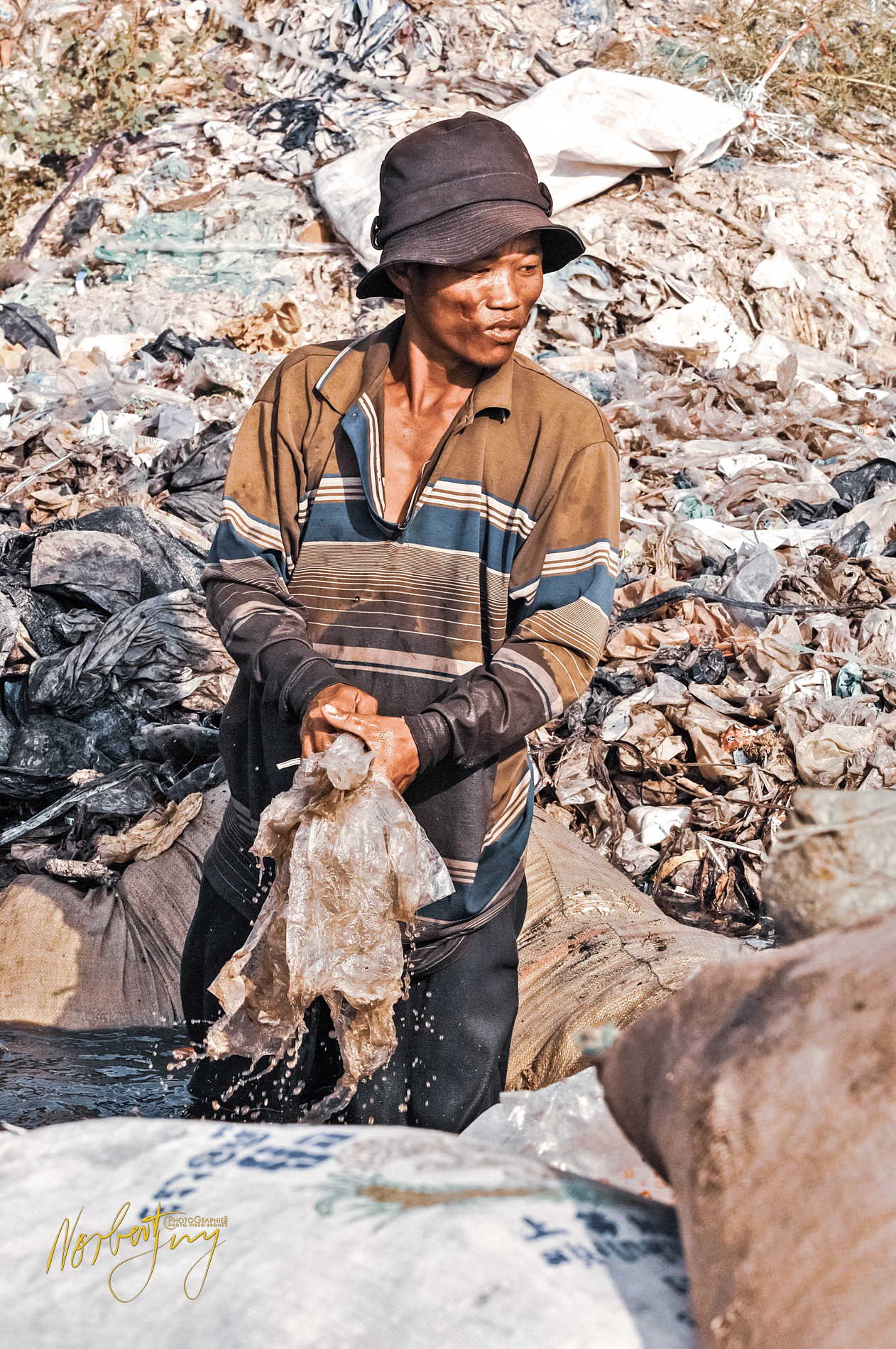 401 D2107781 1 - © by A-la-Vie.com